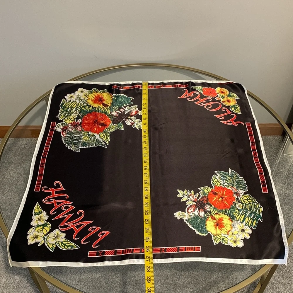 Hawaiian Scarf - Picture 10 of 16